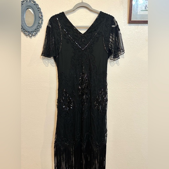 Black Embellished Tiered Midi Dress - Picture 8 of 15
